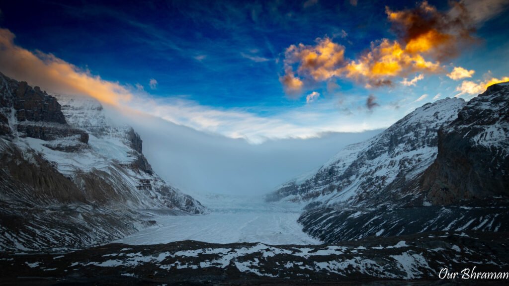 Jasper National Park Athabasca Glacier, located in Jasper National Park in Alberta, Canada.It is one of the six primary "toes" of the Columbia Icefield, which is the largest icefield in the Canadian Rockies. The glacier is situated along the famous Icefields Parkway (Highway 93), making it one of the most accessible glaciers in North America.