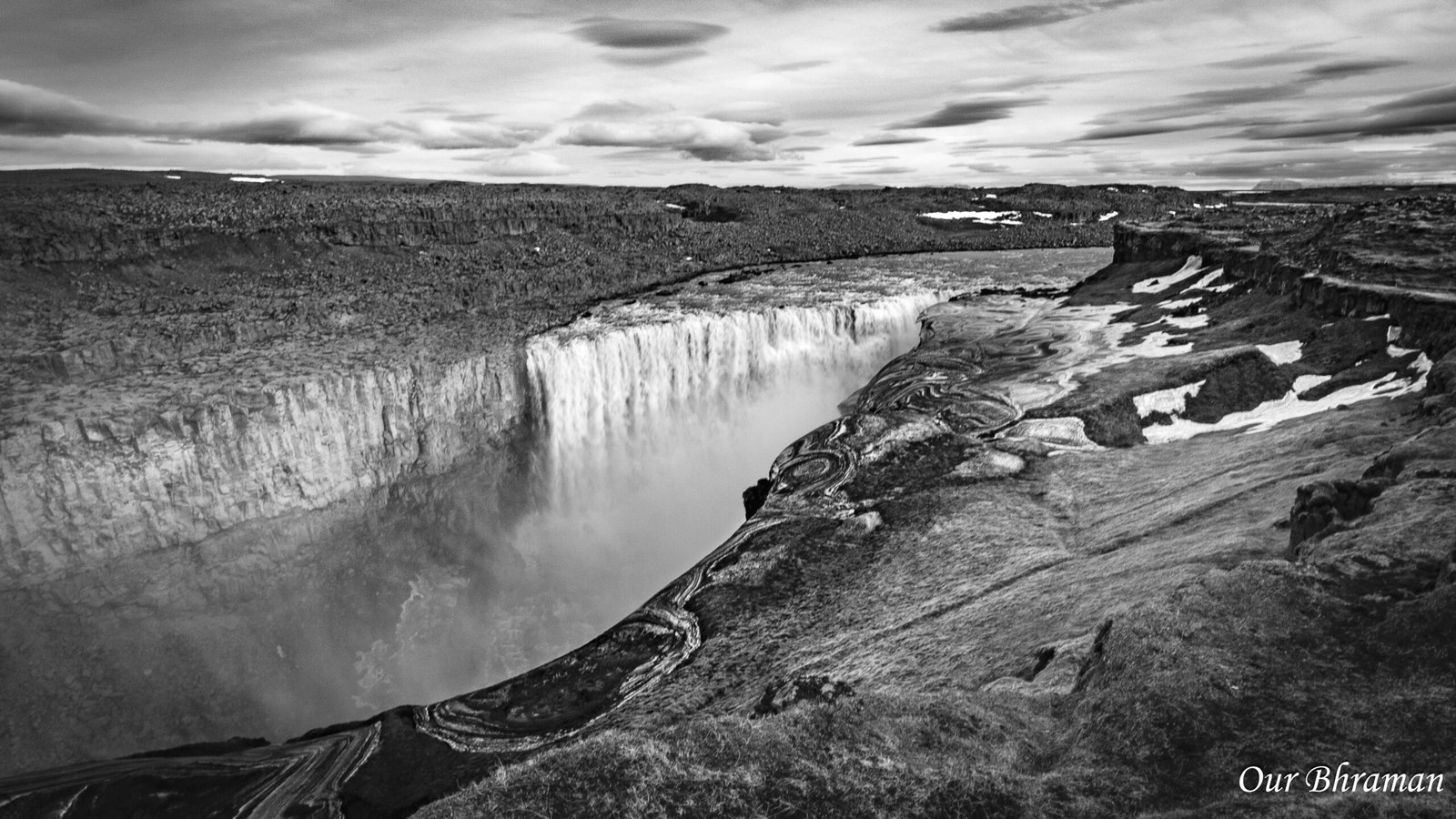 Dettifoss, Húsavík