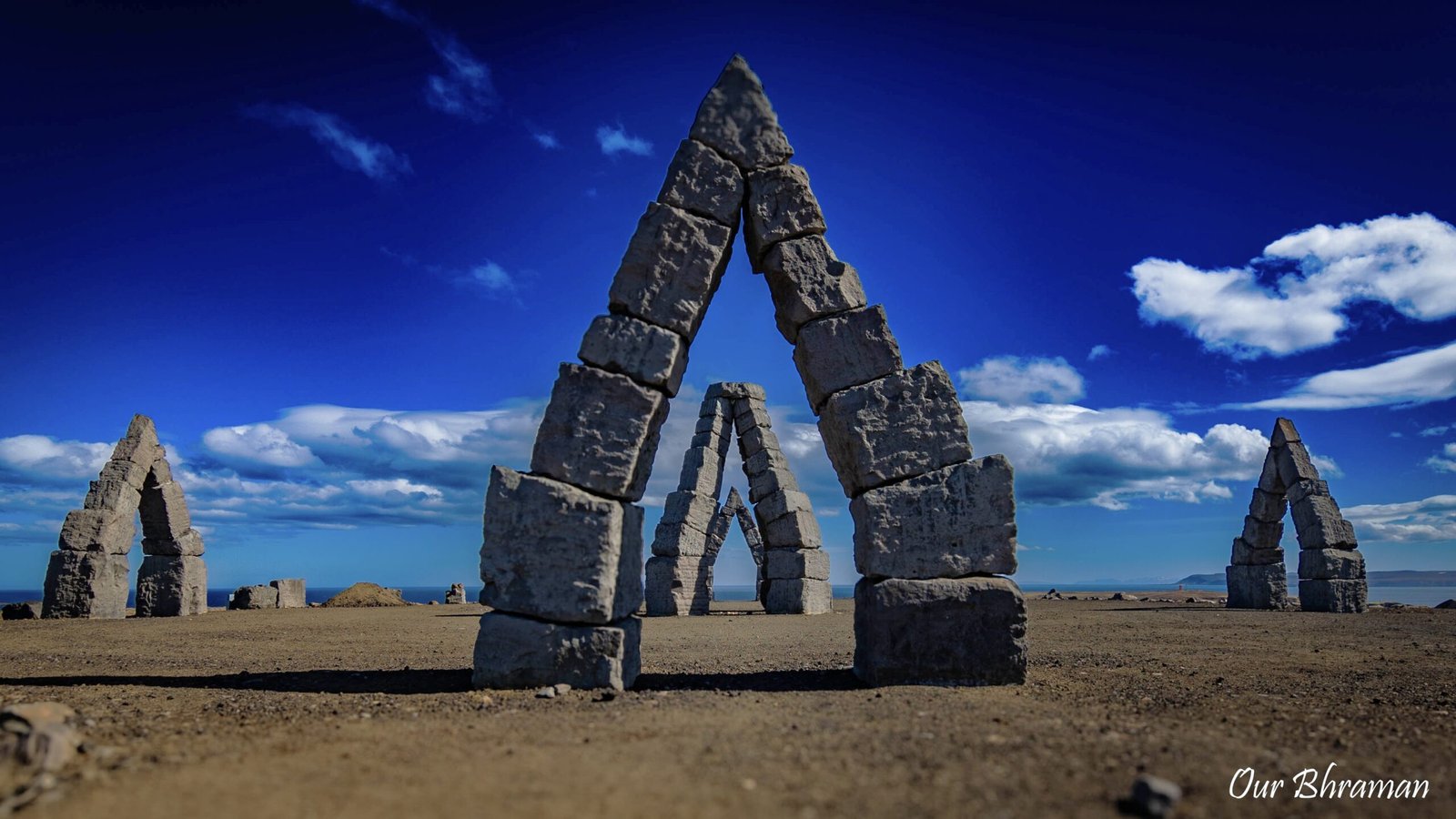Arctic Henge