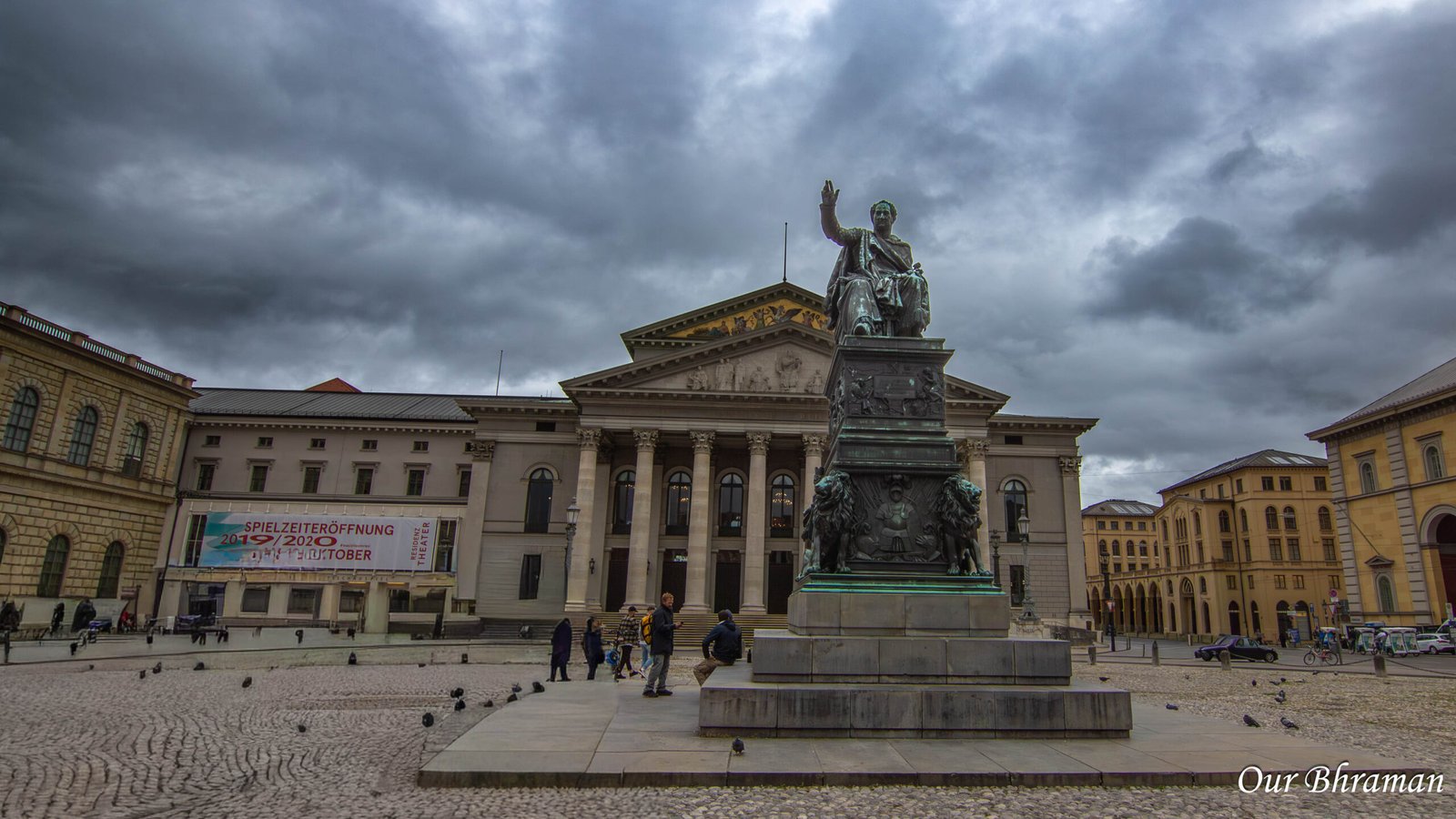 munich day tour Max-Joseph-Platz