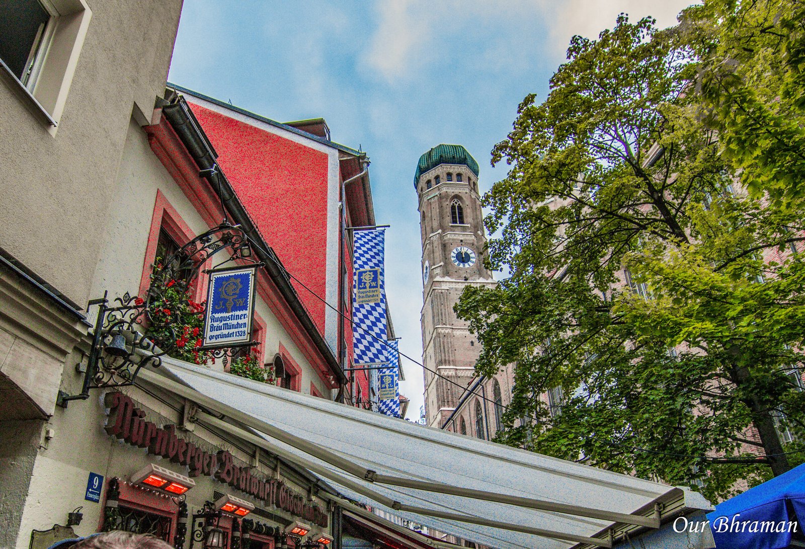 munich day tour Hofbräuhaus München